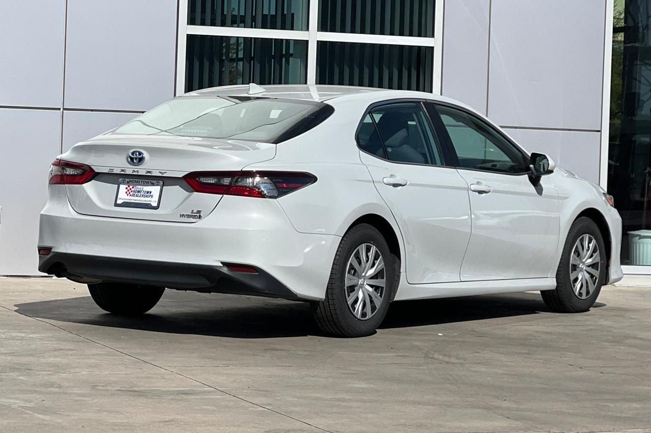 2022 Toyota Camry Hybrid LE Ontario OR