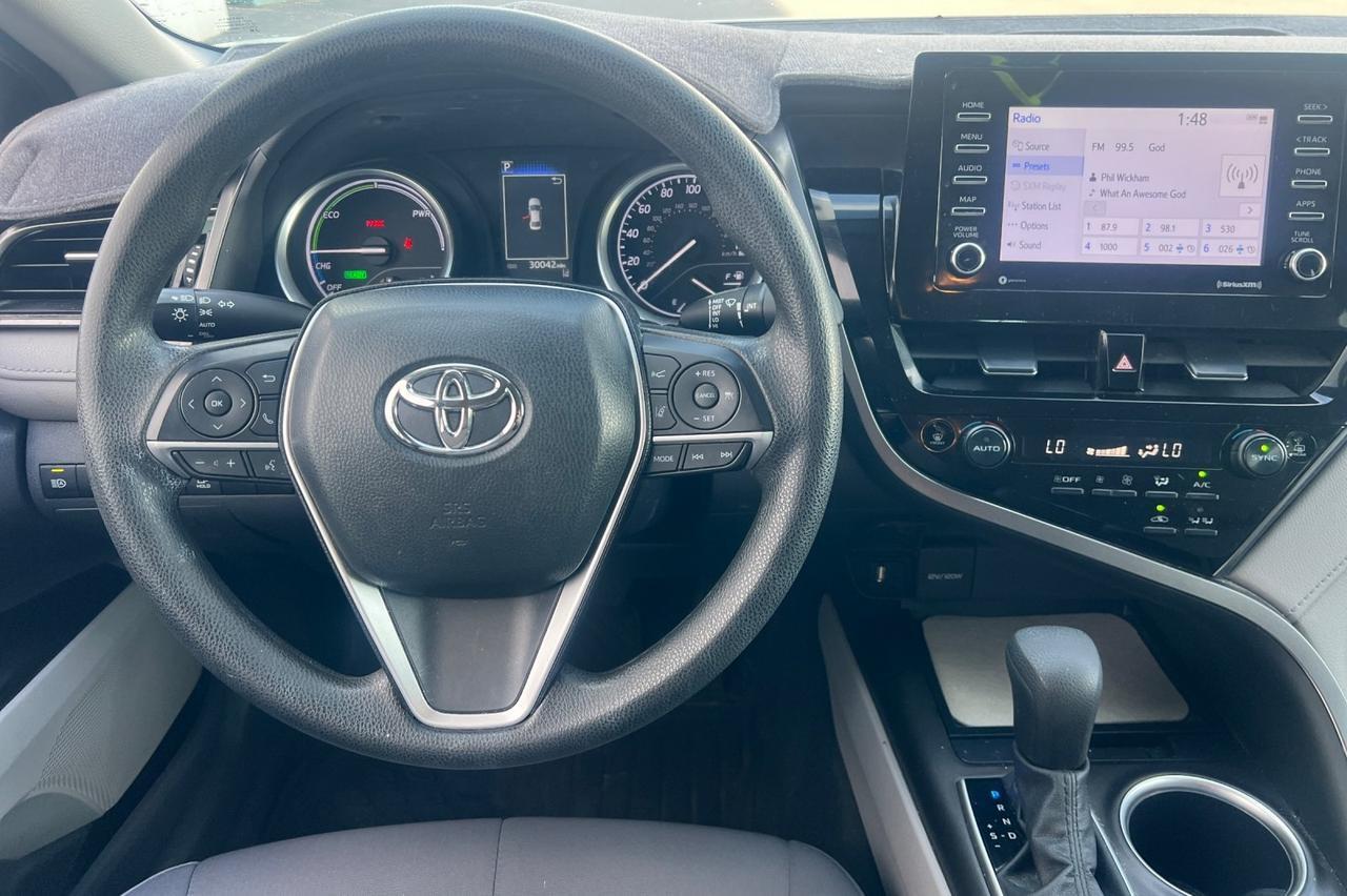 2022 Toyota Camry Hybrid LE Ontario OR