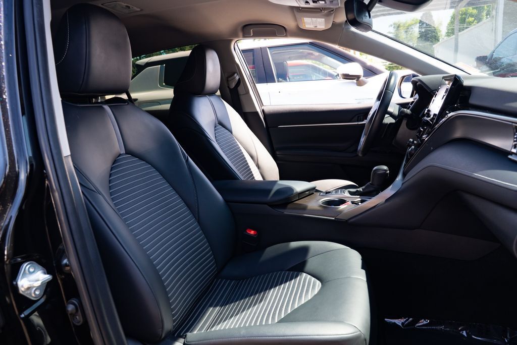 2022 Toyota Camry Hybrid Nightshade Milwaukie OR