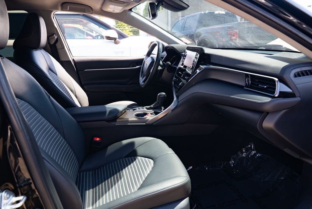 2022 Toyota Camry Hybrid Nightshade Milwaukie OR