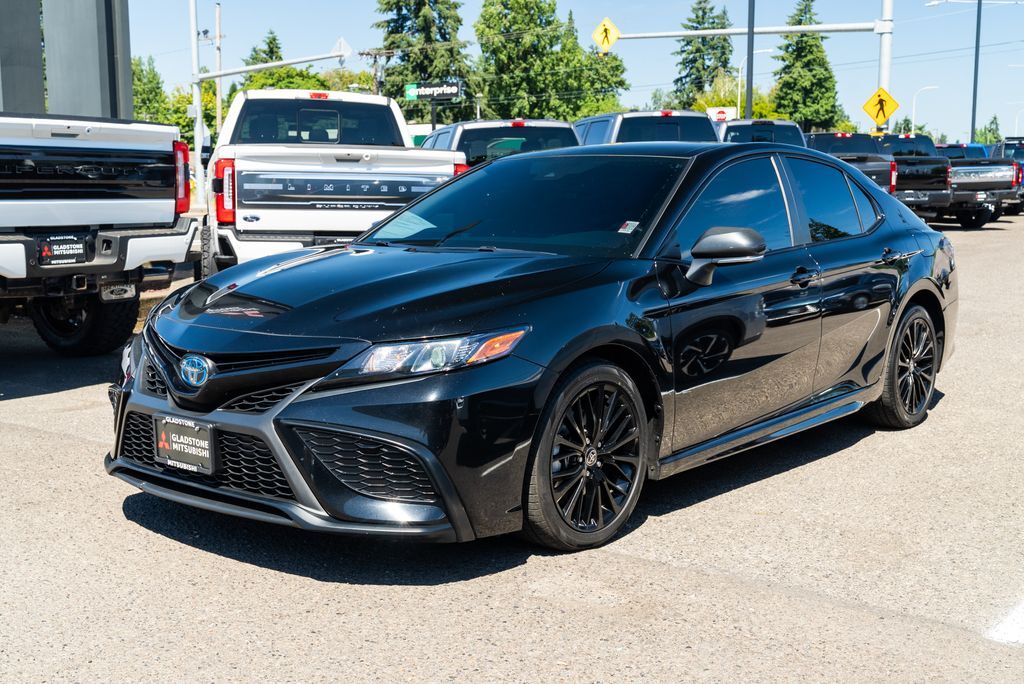 2022 Toyota Camry Hybrid Nightshade Milwaukie OR
