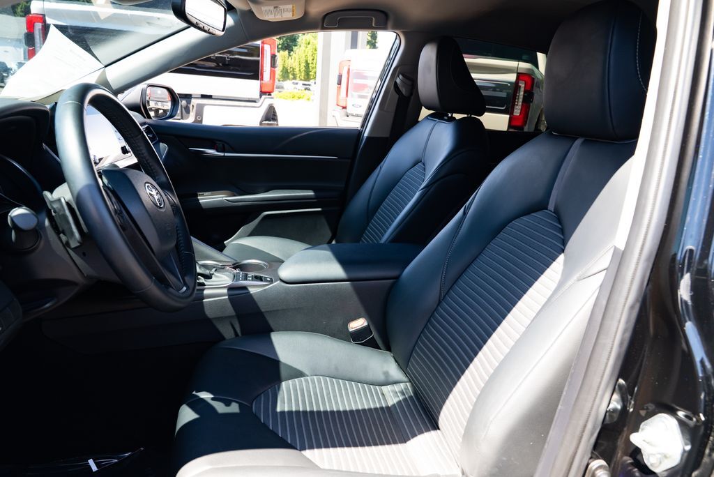 2022 Toyota Camry Hybrid Nightshade Milwaukie OR