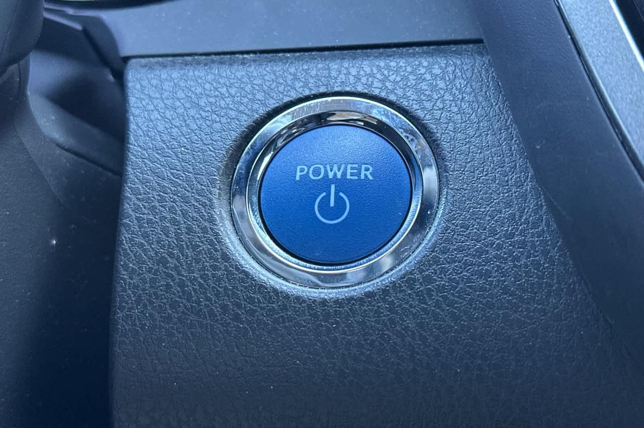 2022 Toyota Camry Hybrid Nightshade Roseville CA