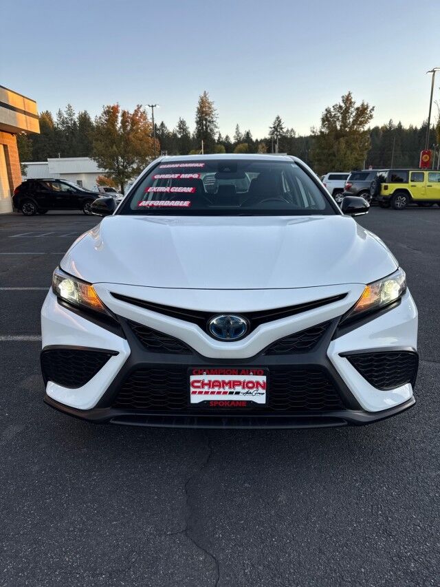 2022 Toyota Camry Hybrid Nightshade