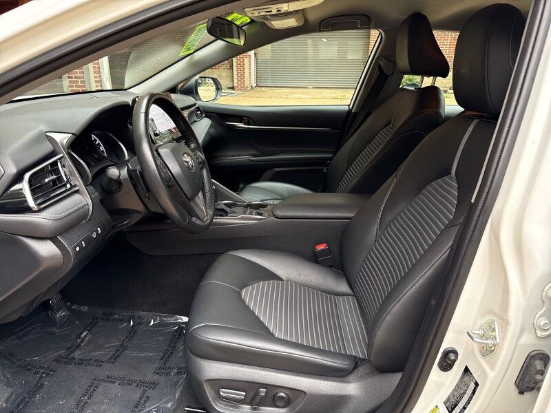2022 Toyota Camry Hybrid SE Nightshade FWD Arlington VA