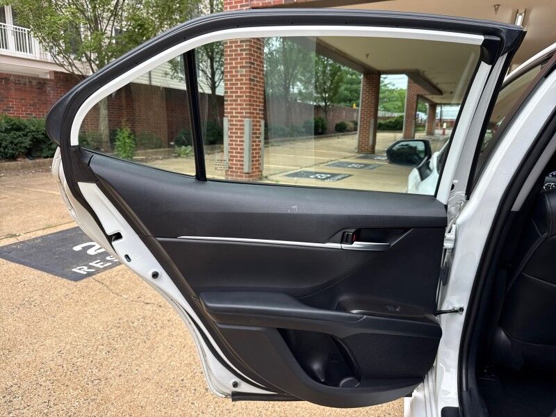 2022 Toyota Camry Hybrid SE Nightshade FWD Arlington VA
