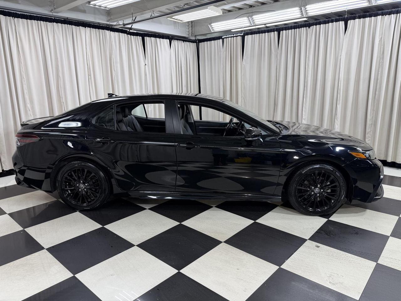 2022 Toyota Camry Hybrid SE Nightshade Annapolis MD