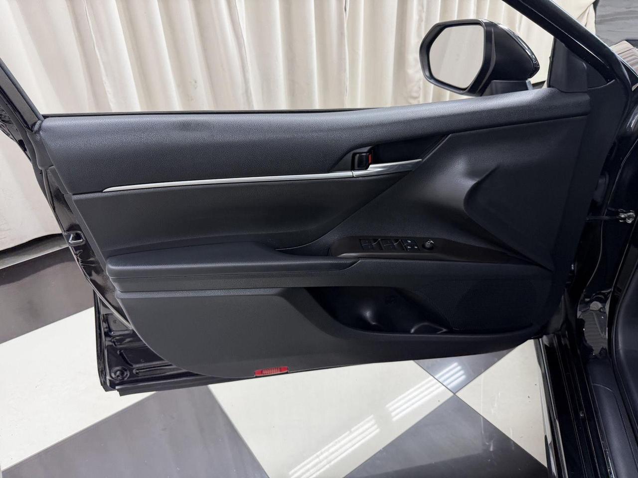 2022 Toyota Camry Hybrid SE Nightshade Annapolis MD