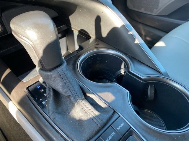 2022 Toyota Camry Hybrid SE Raleigh NC