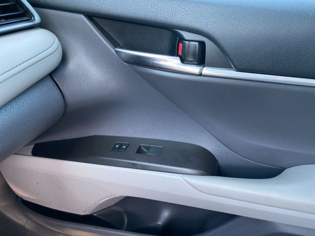 2022 Toyota Camry Hybrid SE Raleigh NC
