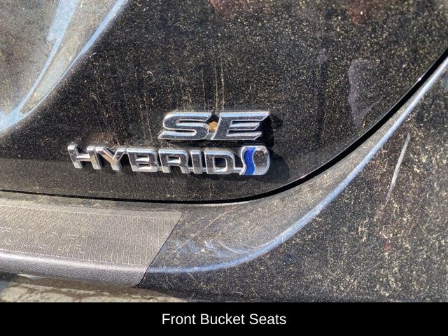 2022 Toyota Camry Hybrid SE Raleigh NC