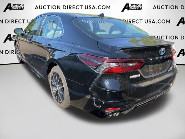 2022 Toyota Camry Hybrid SE Raleigh NC