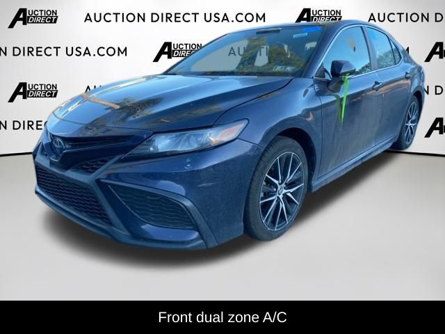 2022 Toyota Camry Hybrid SE Raleigh NC