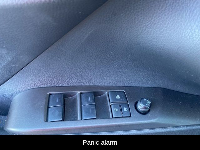 2022 Toyota Camry Hybrid SE Raleigh NC