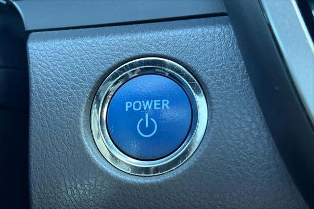 2022 Toyota Camry Hybrid SE Roseville CA