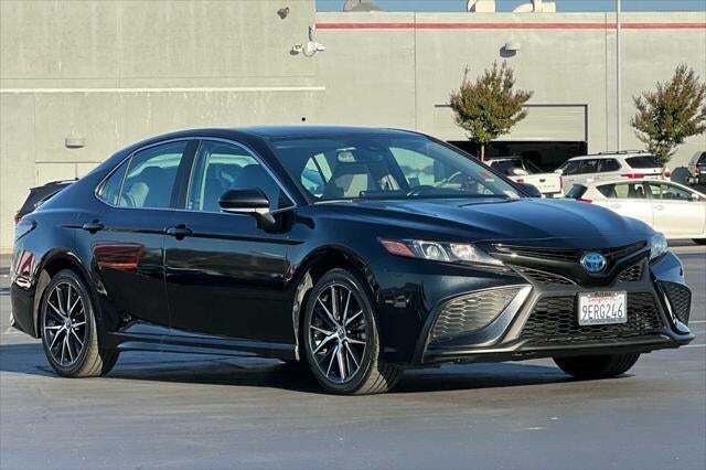 2022 Toyota Camry Hybrid SE Roseville CA