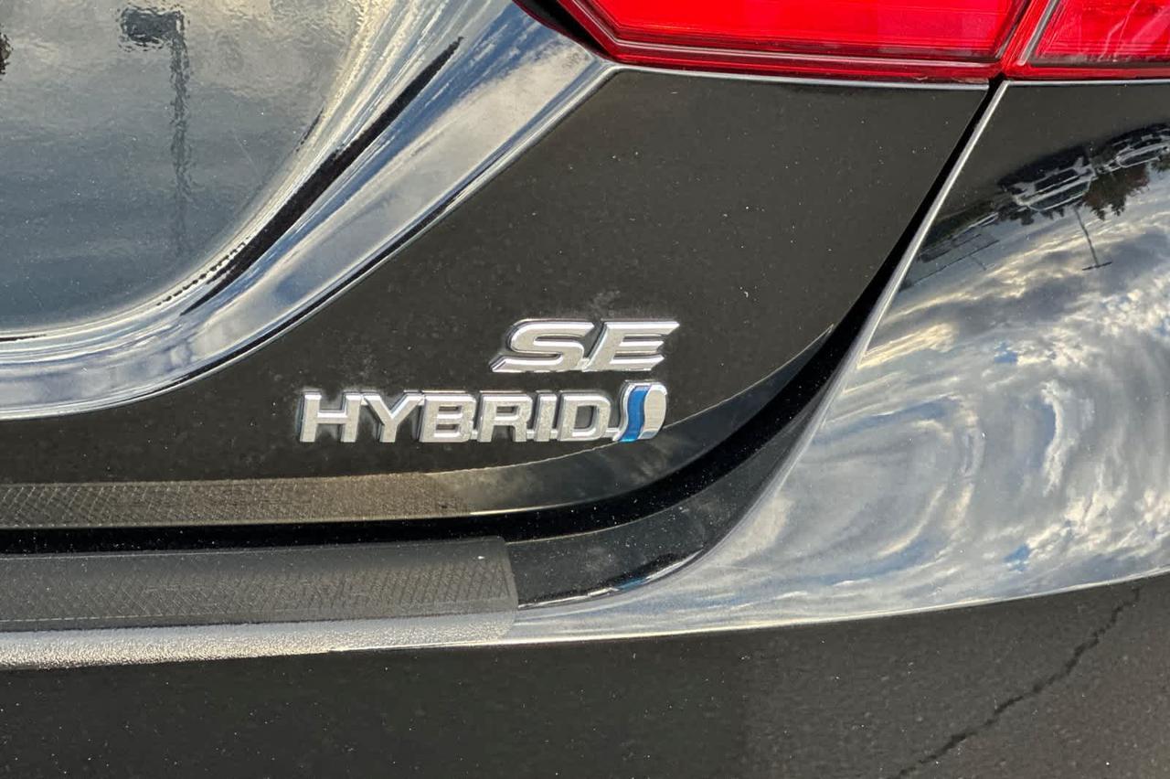 2022 Toyota Camry Hybrid SE Roseville CA