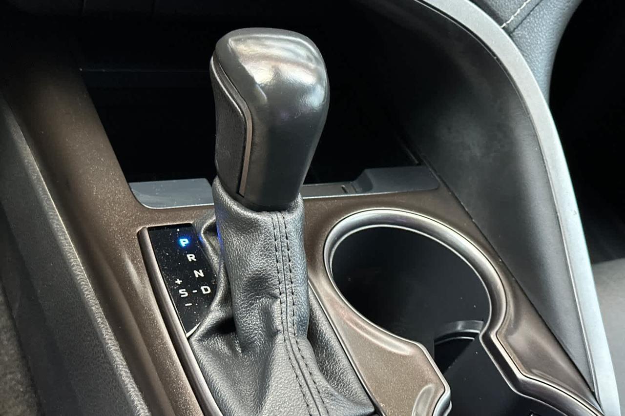 2022 Toyota Camry Hybrid SE Roseville CA