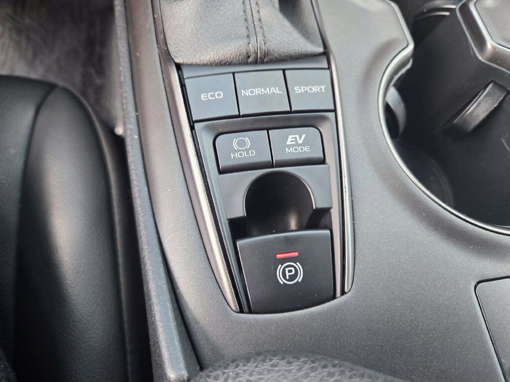 2022 Toyota Camry Hybrid SE Roseville CA