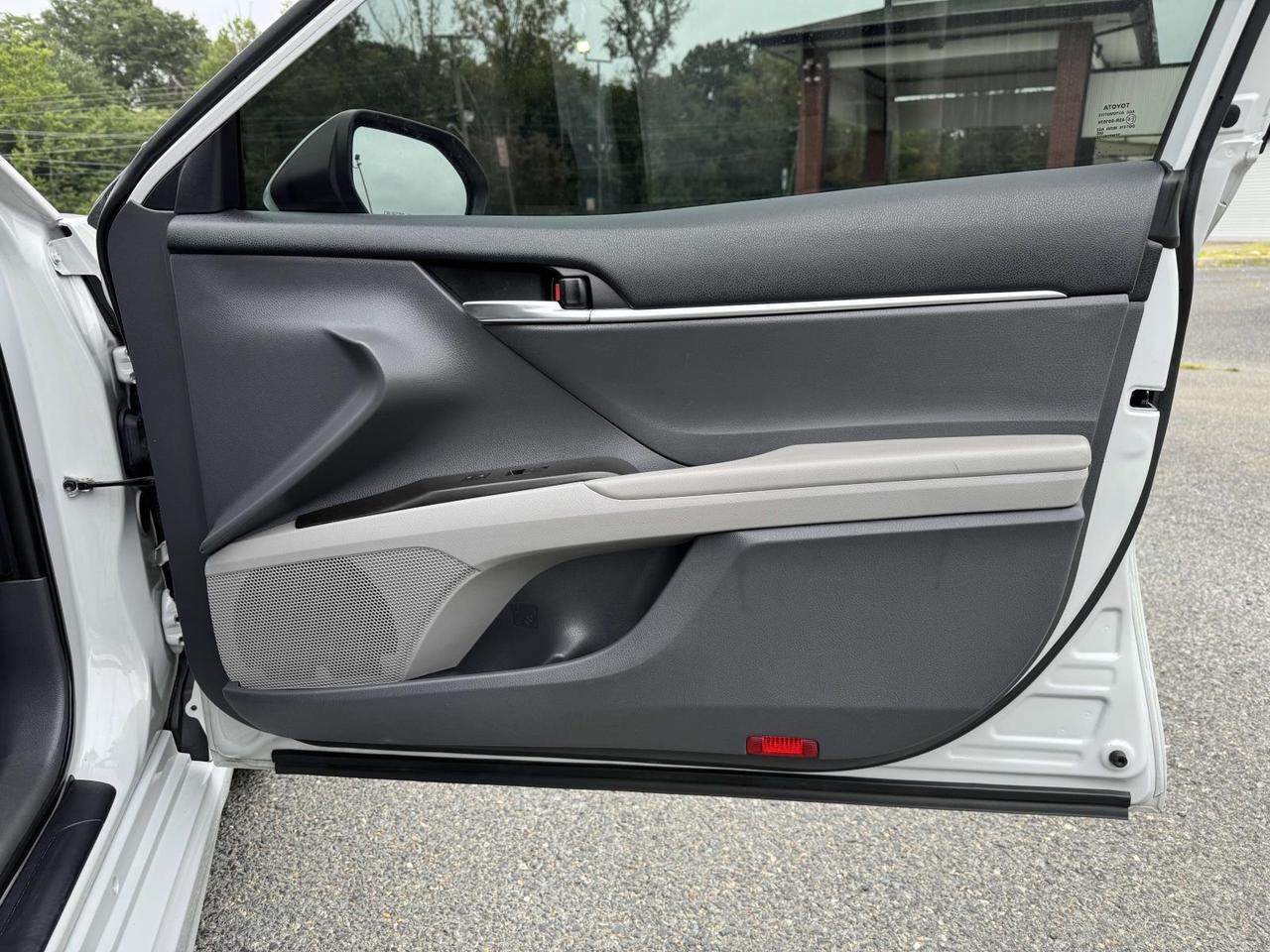 2022 Toyota Camry Hybrid SE Fredericksburg VA