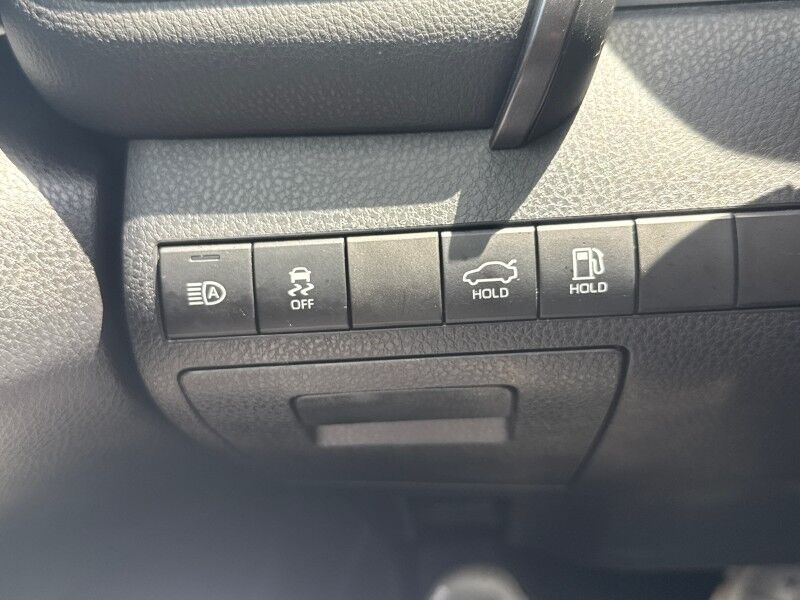 2022 Toyota Camry Hybrid XLE Seffner FL