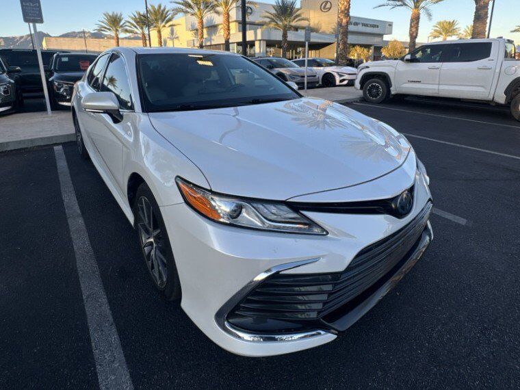 2022 Toyota Camry Hybrid XLE Tucson AZ
