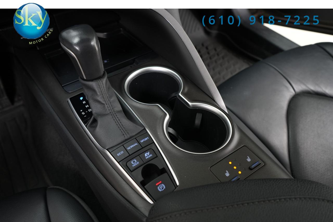 2022 Toyota Camry Hybrid XLE West Chester PA