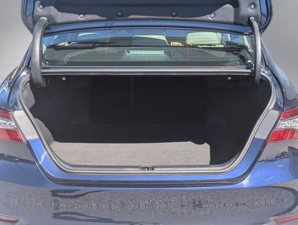2022 Toyota Camry Hybrid XLE Cockeysville MD