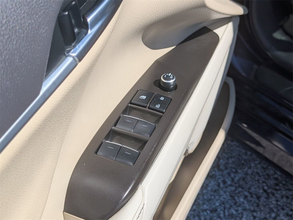 2022 Toyota Camry Hybrid XLE Cockeysville MD