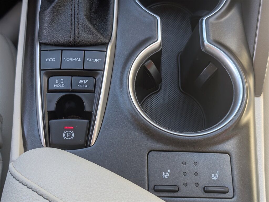 2022 Toyota Camry Hybrid XLE Cockeysville MD