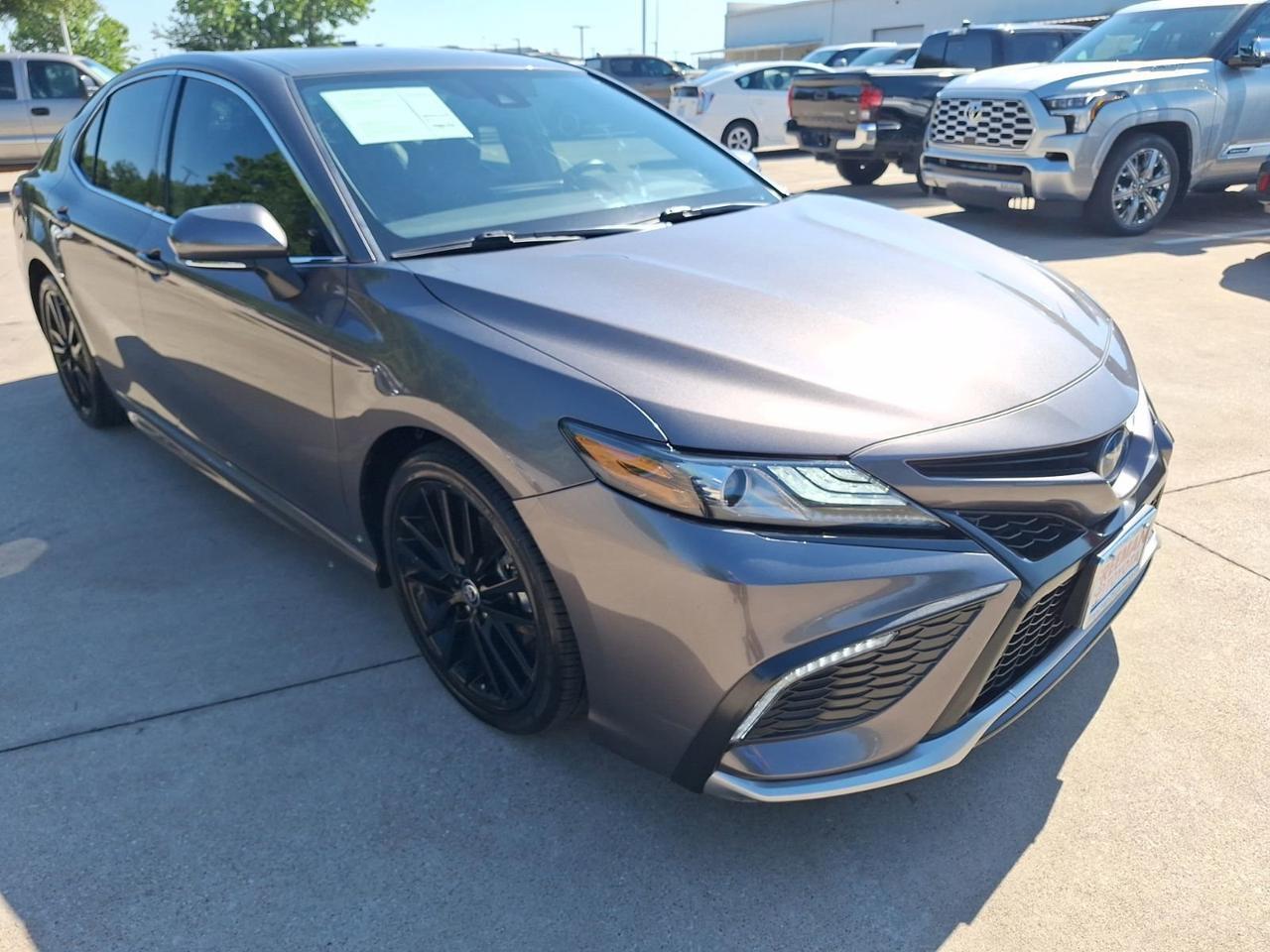 2022 Toyota Camry Hybrid XSE Hurst TX