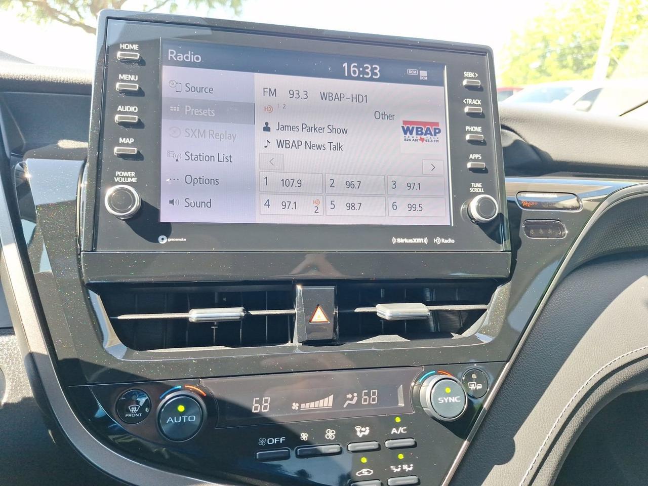 2022 Toyota Camry Hybrid XSE Hurst TX