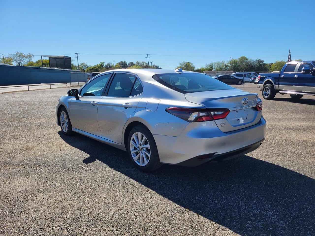 2022 Toyota Camry LE Auto (Natl) Beeville TX