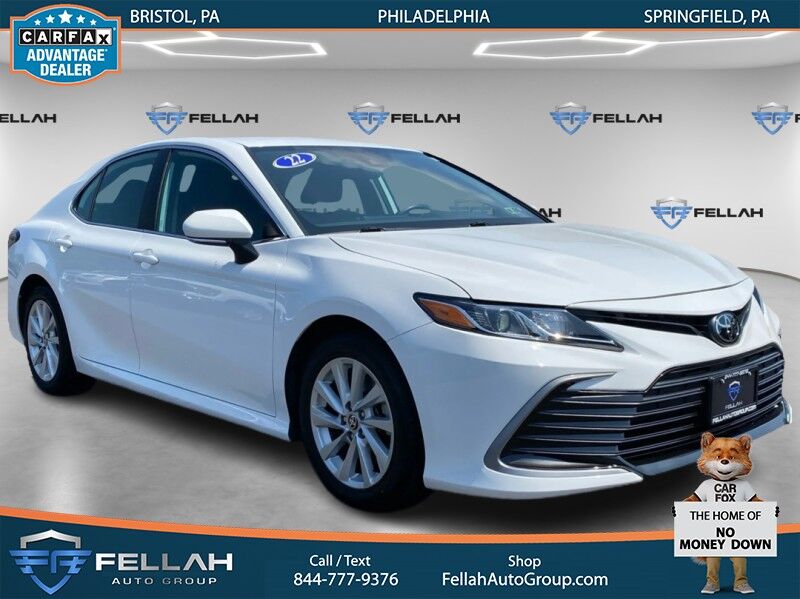2022 Toyota Camry LE