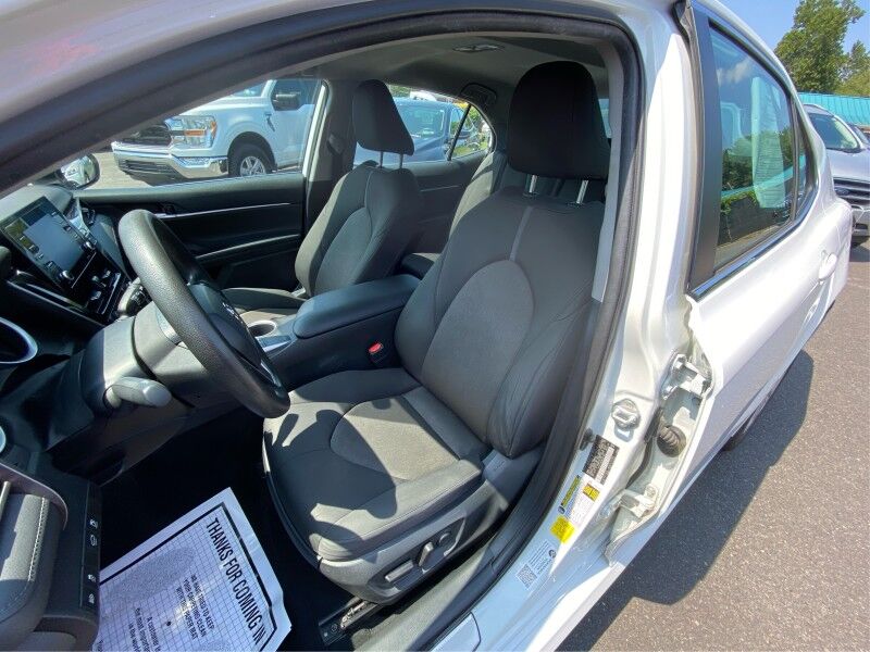 2022 Toyota Camry LE Bristol  PA