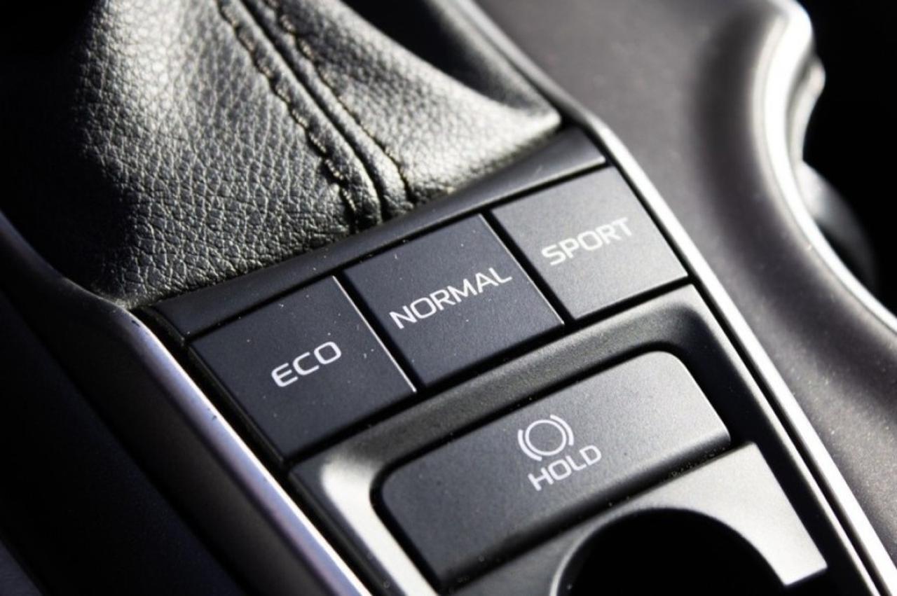 2022 Toyota Camry LE Yonkers NY