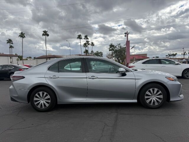 2022 Toyota Camry LE Hybrid