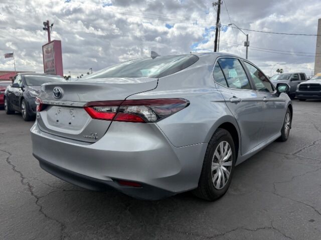 2022 Toyota Camry LE Hybrid