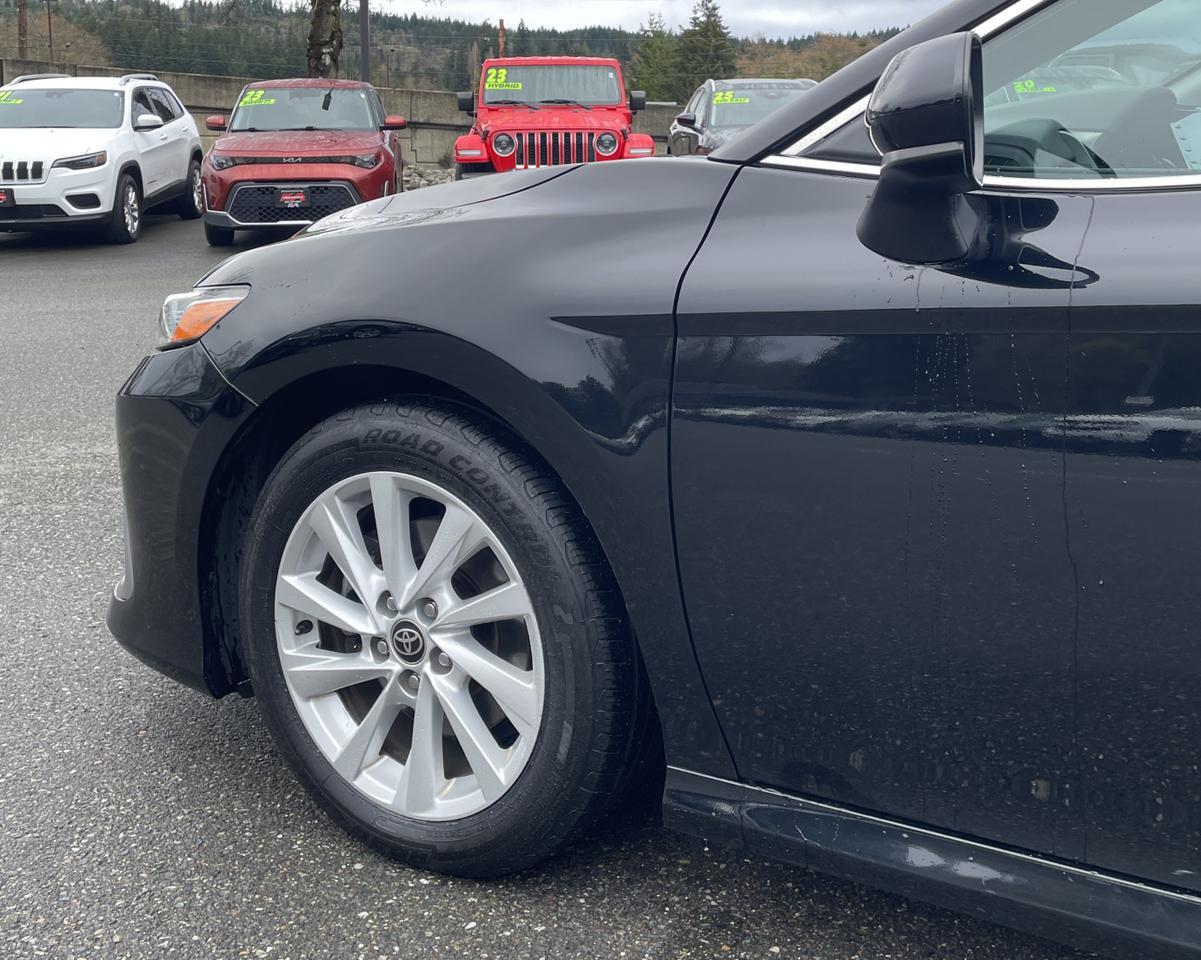 2022 Toyota Camry LE Sedan 4D