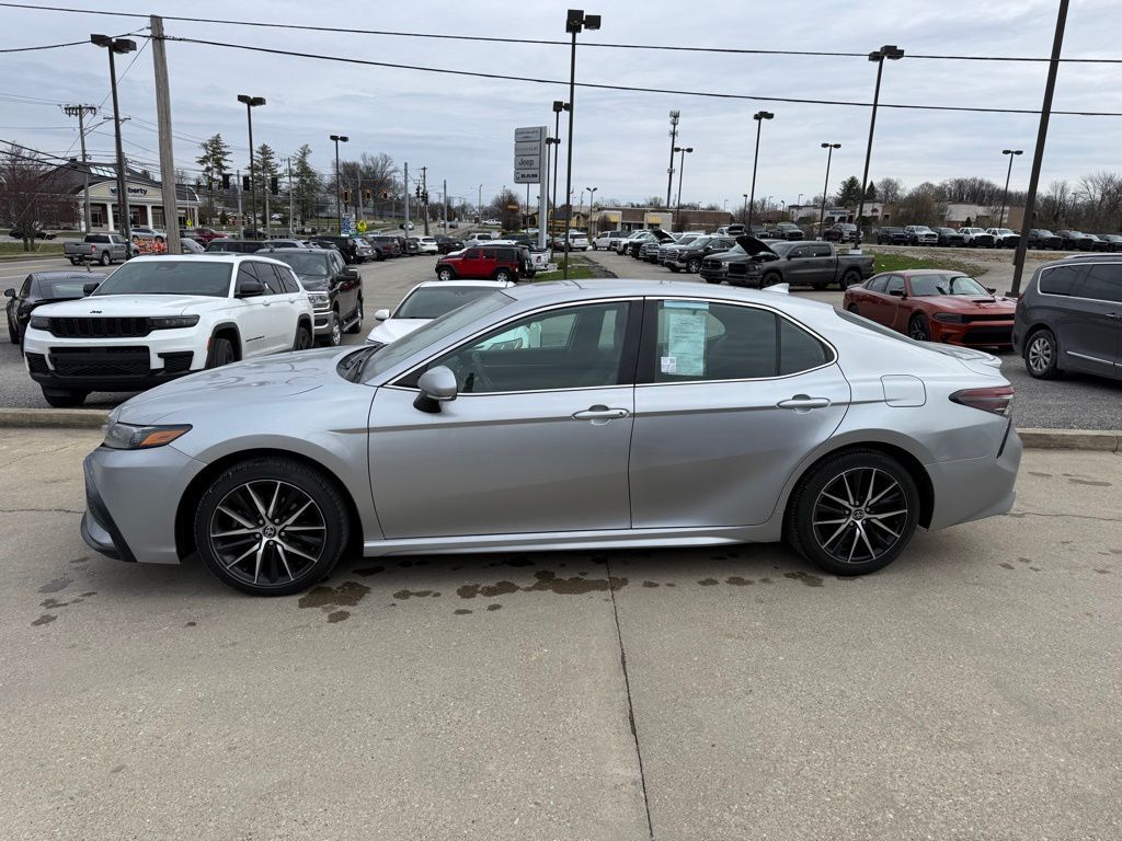 2022 Toyota Camry SE Crestwood KY