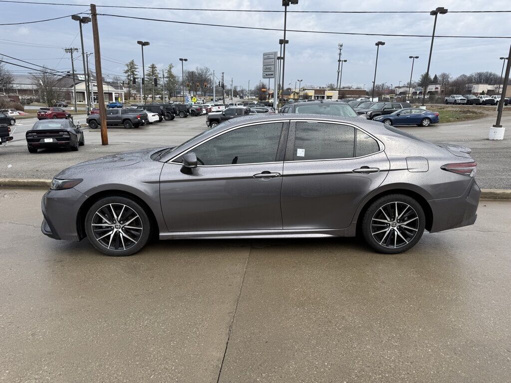 2022 Toyota Camry SE Crestwood KY