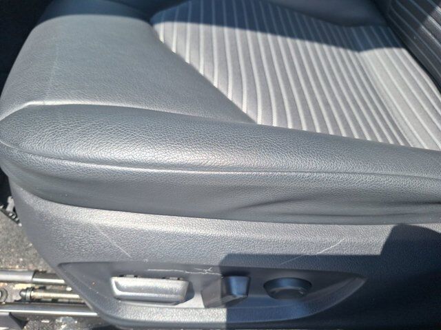 2022 Toyota Camry SE Hurst TX