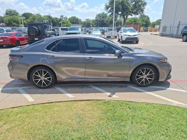 2022 Toyota Camry SE Hurst TX
