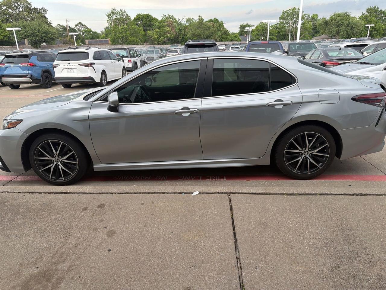 2022 Toyota Camry SE Hurst TX