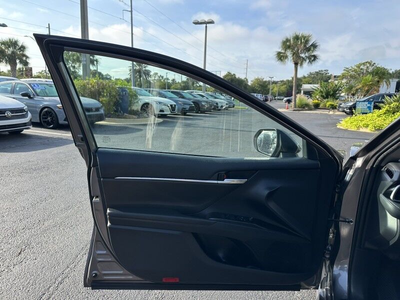 2022 Toyota Camry SE Jacksonville FL