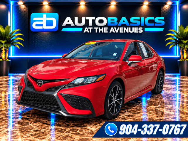 2022 Toyota Camry SE