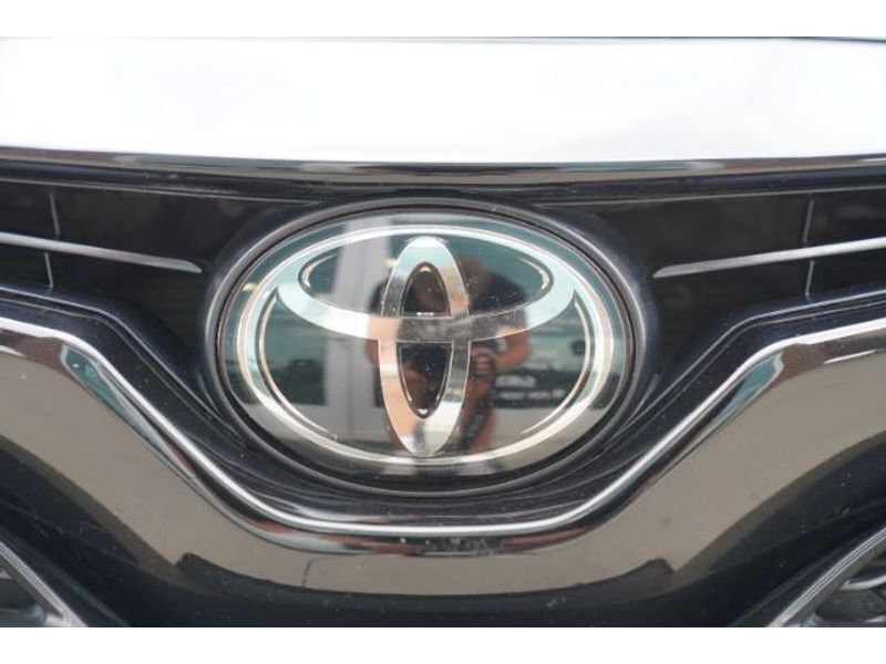 2022 Toyota Camry SE Nightshade Price UT