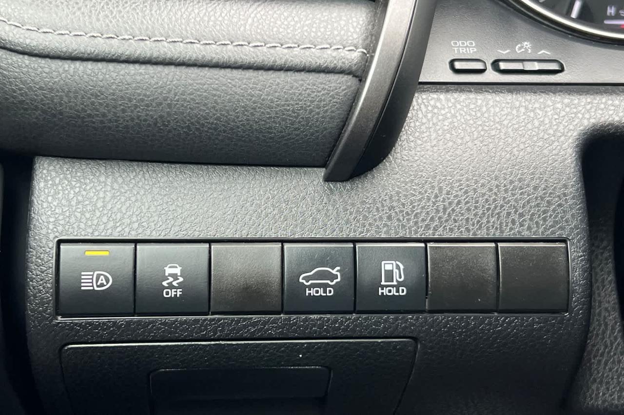 2022 Toyota Camry SE Roseville CA