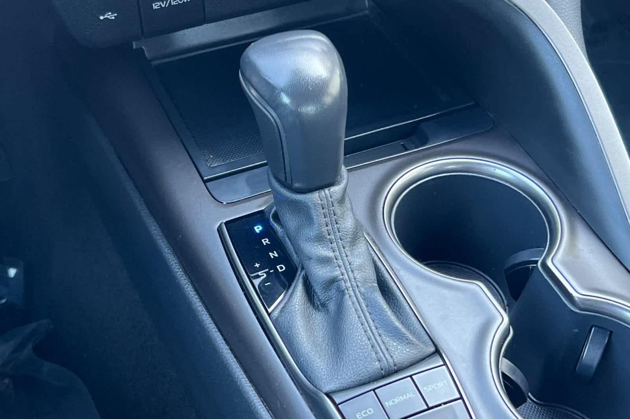 2022 Toyota Camry SE Roseville CA