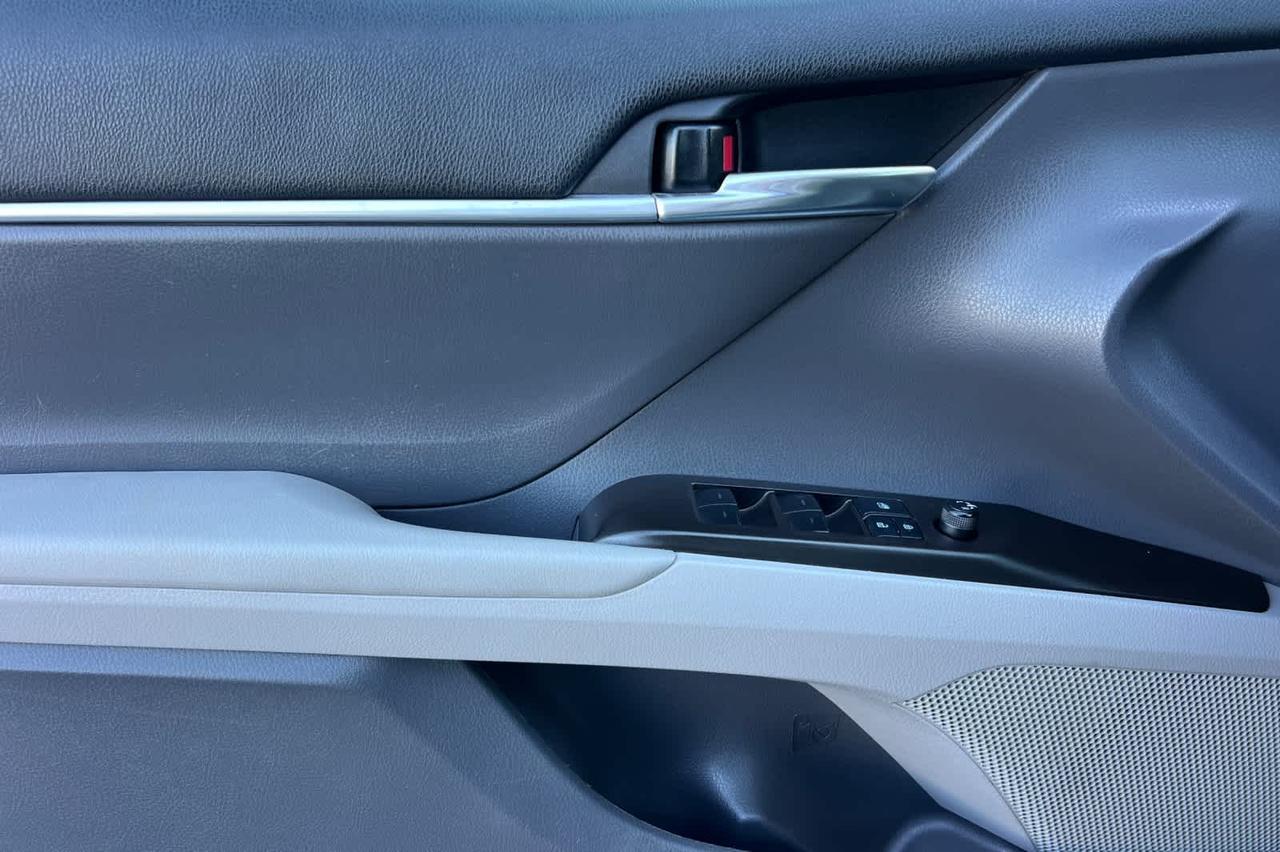 2022 Toyota Camry SE Roseville CA